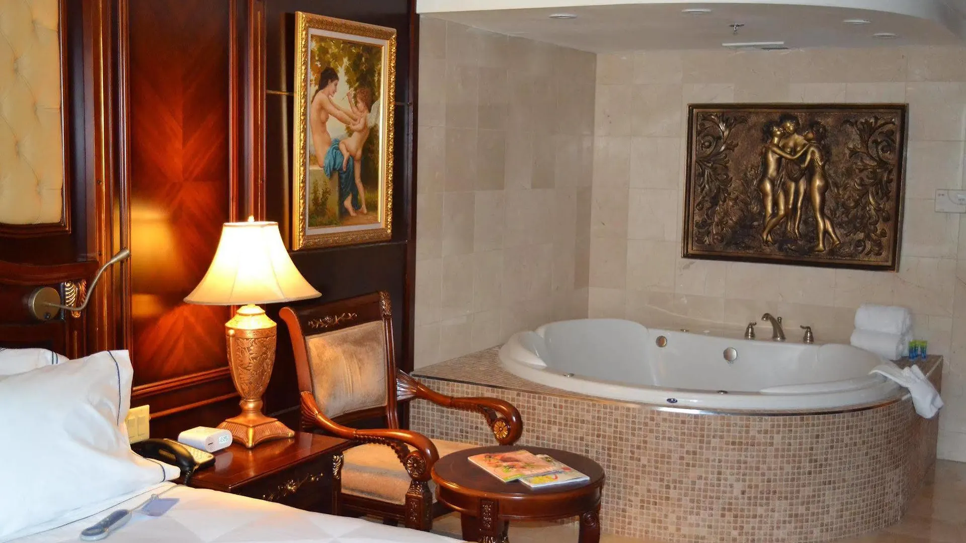 ****  Radisson Toronto Airport West Hotel Mississauga Canada