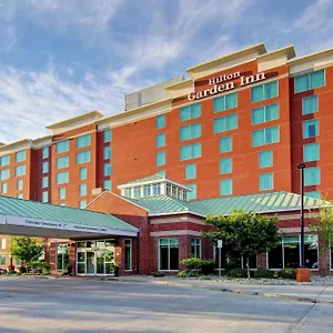 Hotel Hilton Garden Airport ***